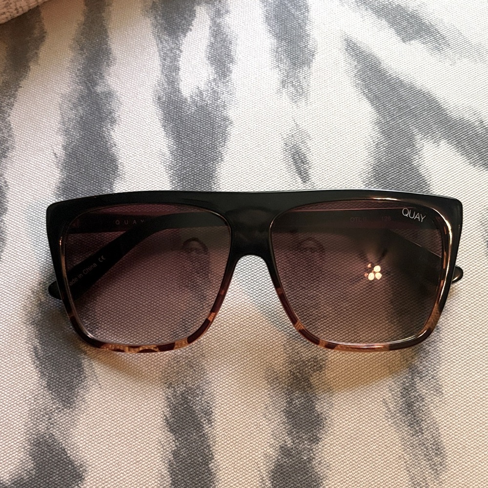 Quay Australia Black and Tortoise Sunglasses